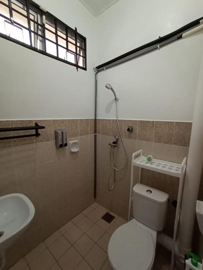 The Handz House II With Wifi - For Family Or Same Gender Only Kepala Batas  Exterior photo